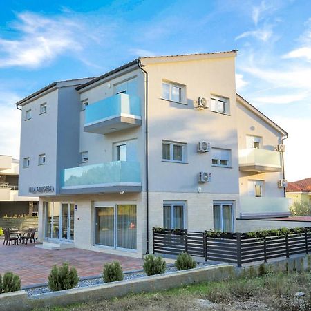 ביוגראד נה מורו Villa Astoria מראה חיצוני תמונה